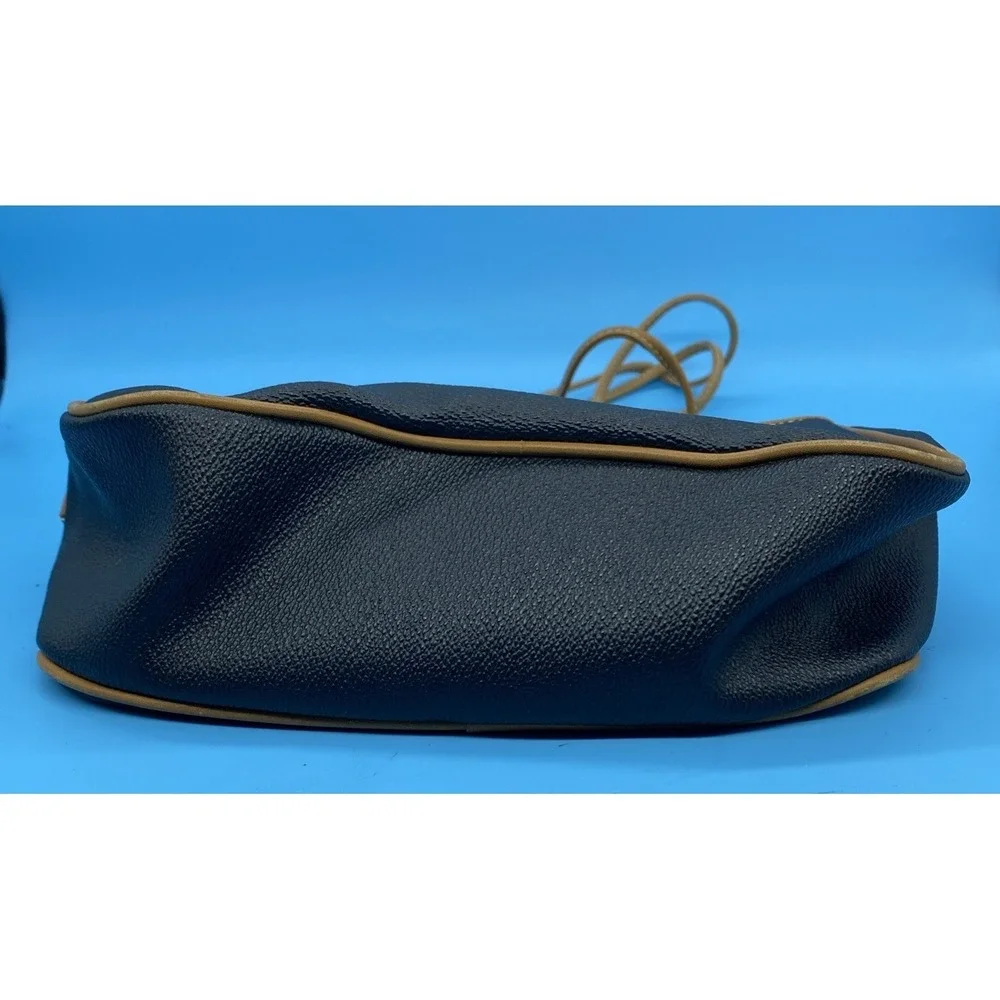 Liz Claiborne Small Black /Brown Faux Leather Handbag‎ with Shoulder Strap